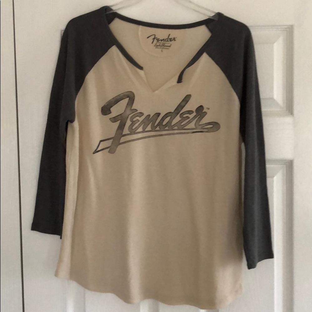 Lucky Brand waffle style Fender guitars shirt